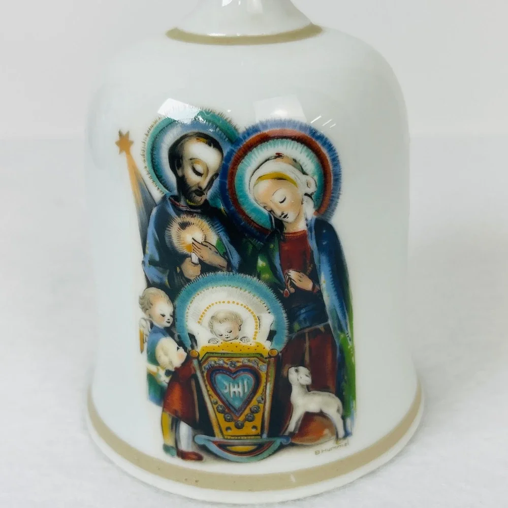 Berta Hummel Christmas 1973 Bell Nativity Schmid West Germany Limited Edition